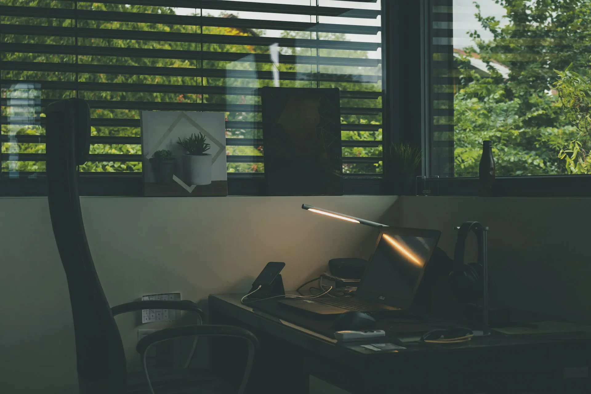 Outcome‑Aligned Contracts for Digital Products
